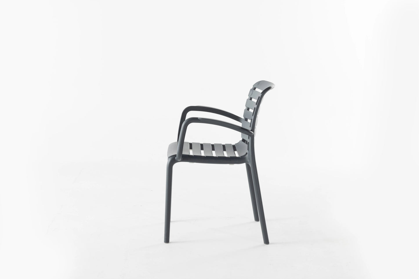 Novussi Panel Chair