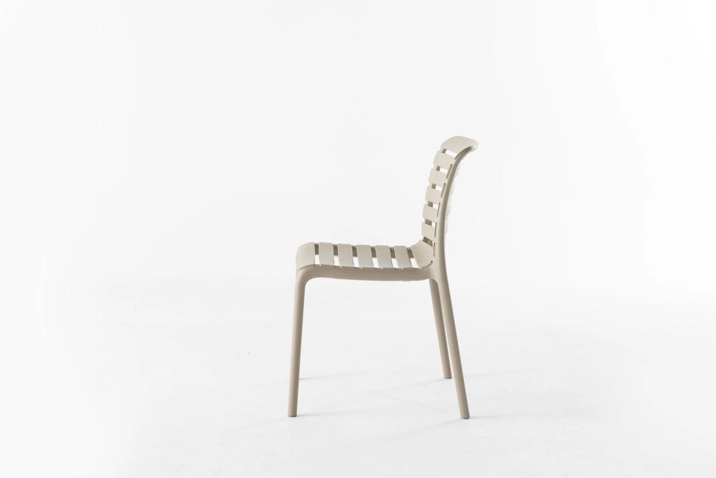 Novussi Panel Chair