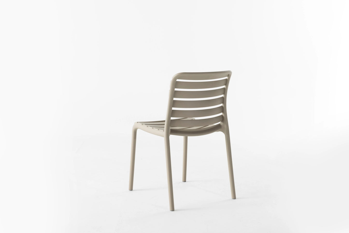 Novussi Panel Chair