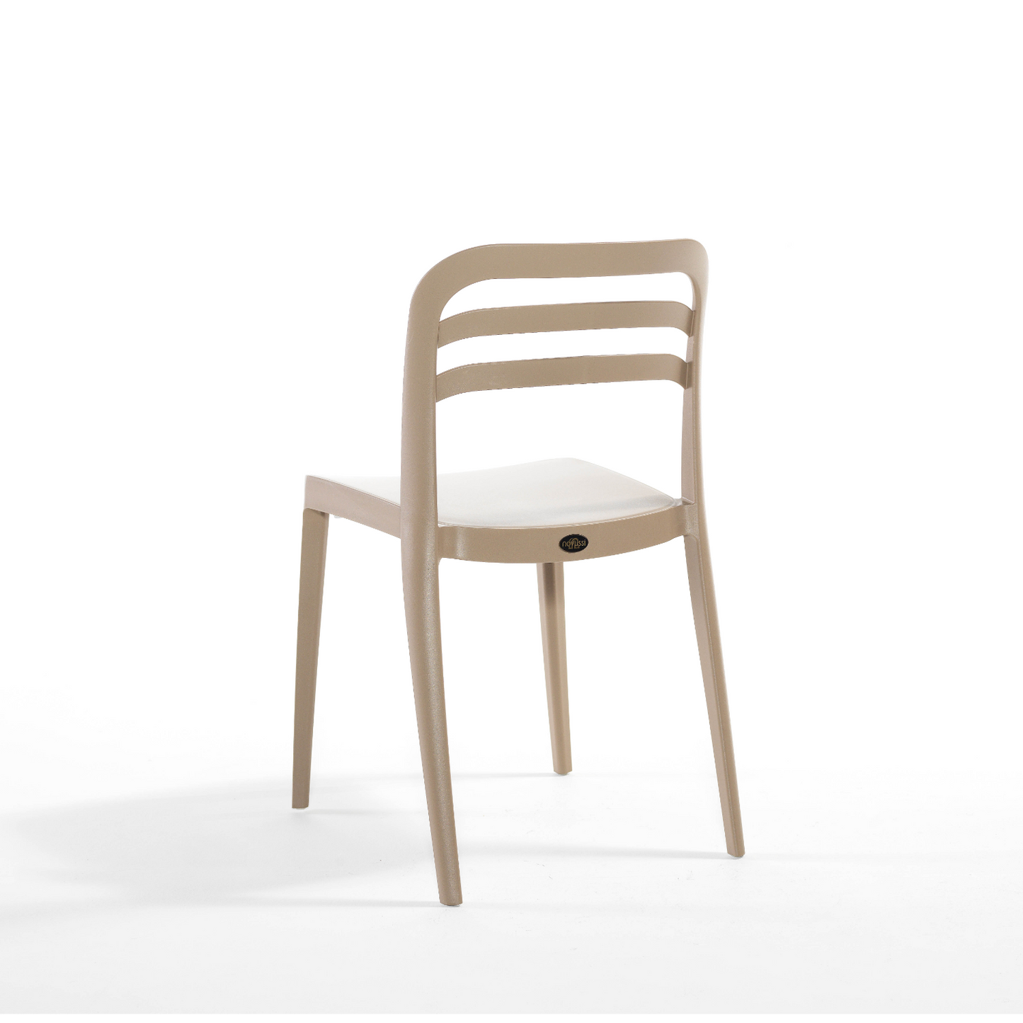 Novussi Aspen Chair